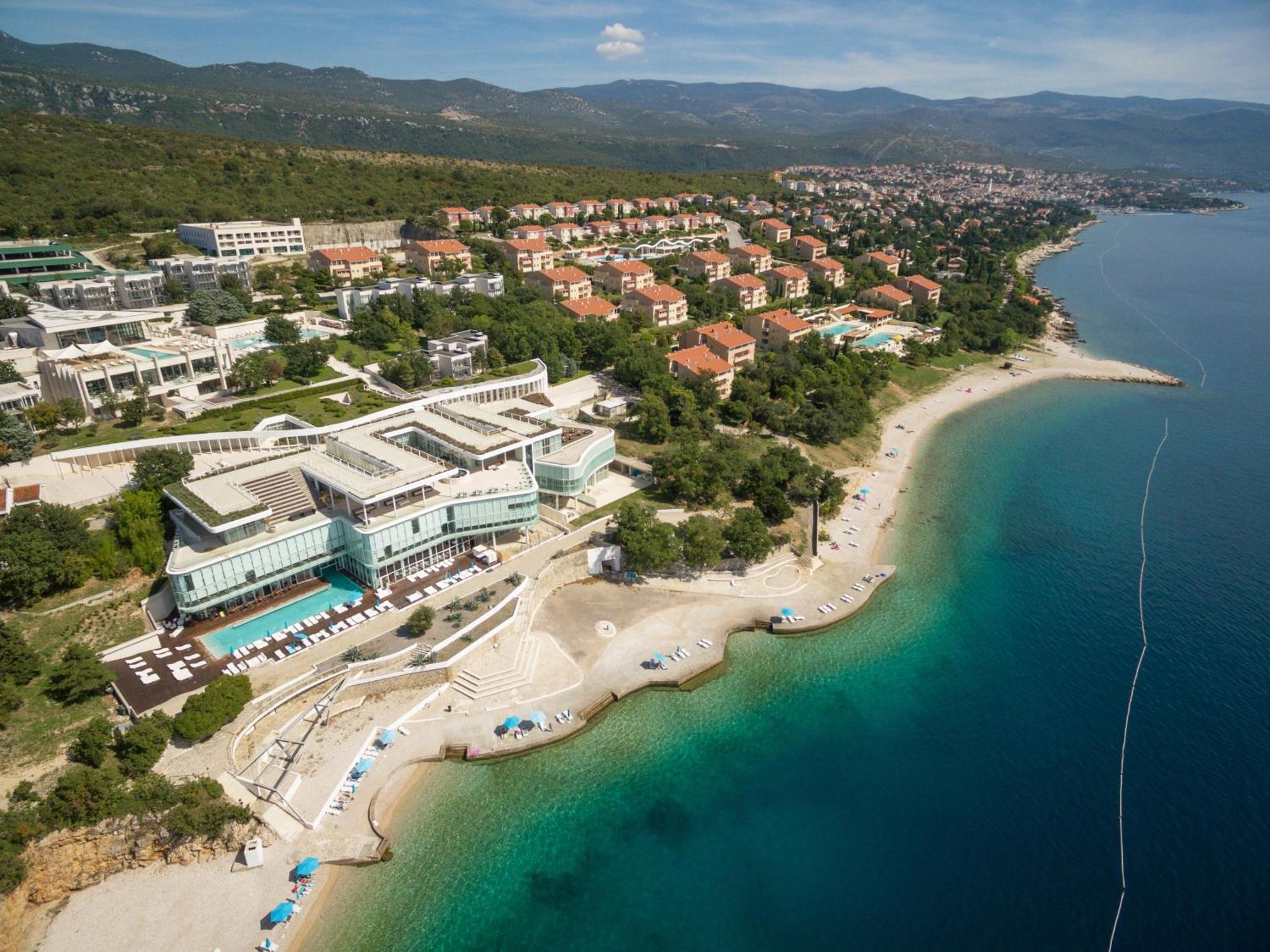 Apartments Grand Novi Vinodolski Resort Luaran gambar