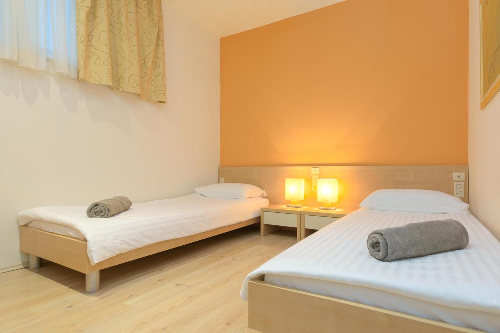 Apartments Grand Novi Vinodolski Resort Luaran gambar