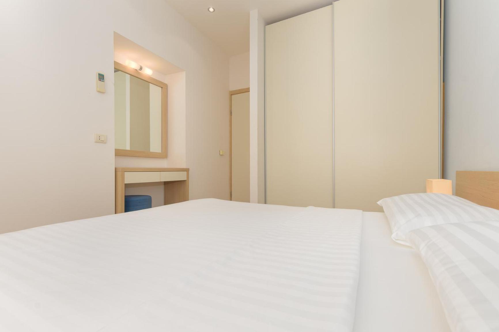 Apartments Grand Novi Vinodolski Resort Bilik gambar
